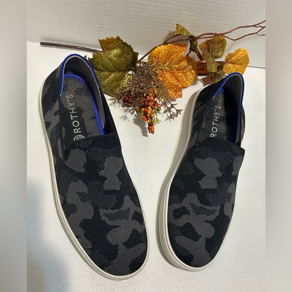 Rothy's women's  Black and Gray Camouflage Slip-Ons